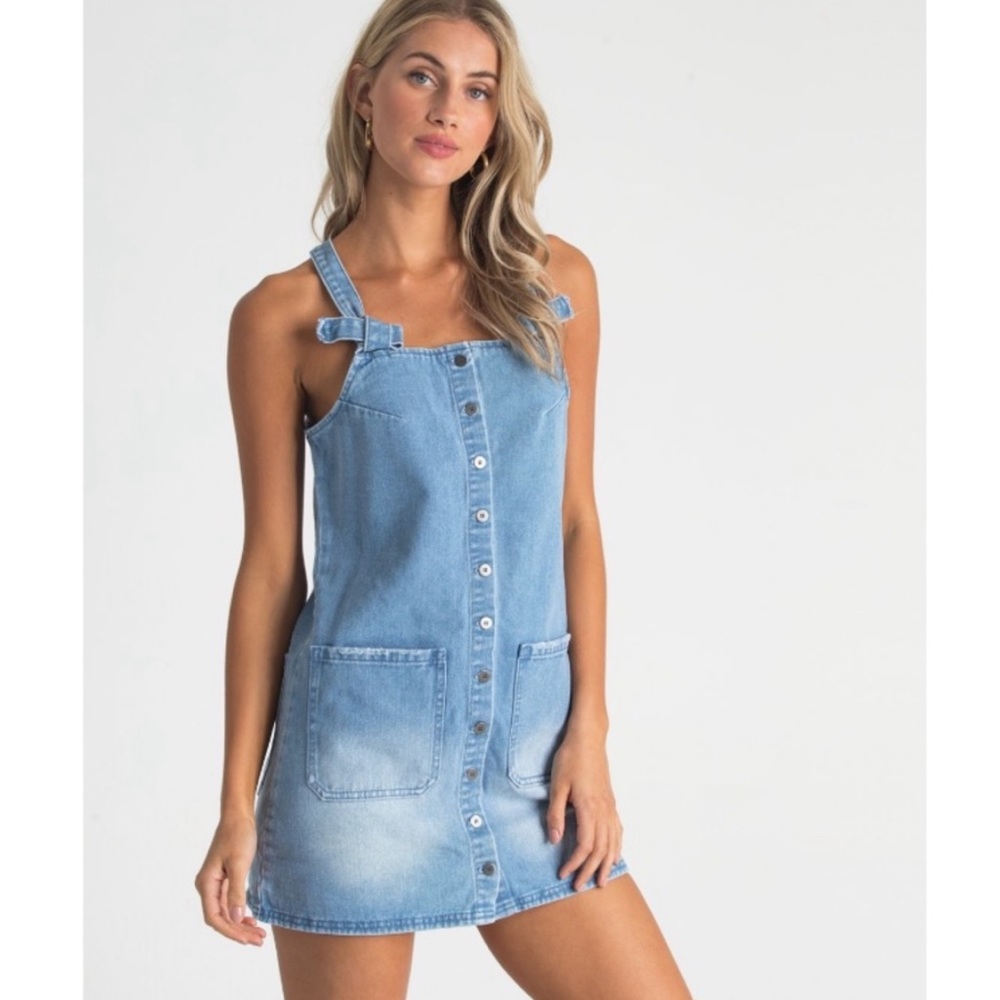 billabong denim dress 🔥🔥BILLABONG